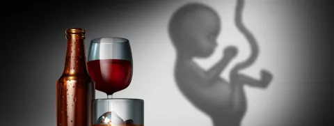 Alcohol drinken vóór conceptie verhoogt kans op aangeboren hartafwijking