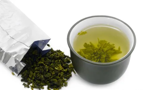 Groene thee verlaagt urinezuur